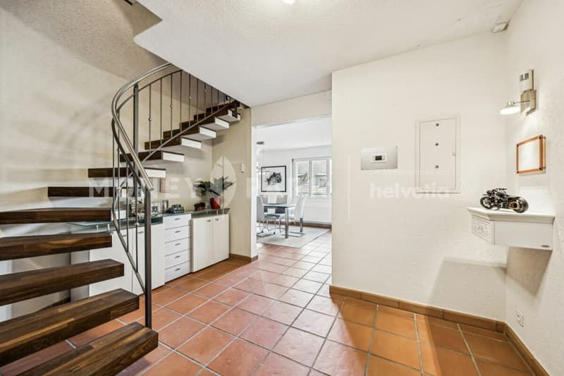 Exklusive Maisonette-Dachwohnung mit Galerie, Sauna und viel Raum zum Wohlfühlen (6)