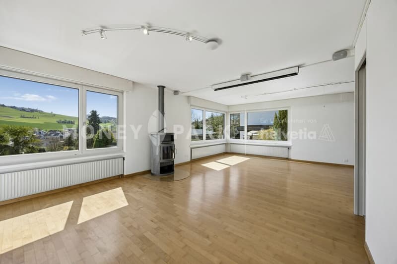Ihr Zuhause mit Aussicht - Doppelhaus mit Entwicklungsmöglichkeiten (2)
