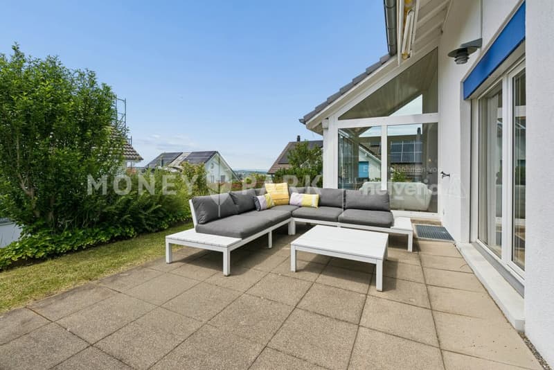 Modernes 6.5-Zimmer-Einfamilienhaus an bevorzugter Lage (8)