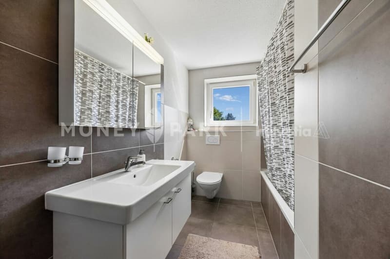 Bel appartement de 5.5 pièces à proximité de la gare (9)