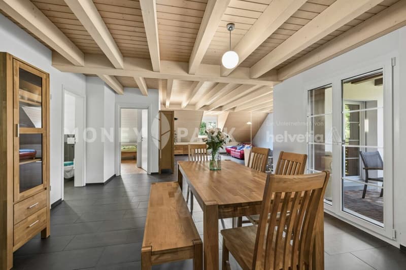 Attraktive 4.5-Zimmer-Maisonette-Dachwohnung (6)