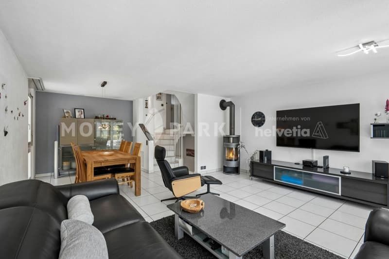 6.5-Zimmer-Reiheneinfamilienhaus in ruhiger Wohnlage (4)