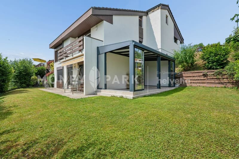 Einmaliges 6.5 Einfamilienhaus mit Panoramablick (2)