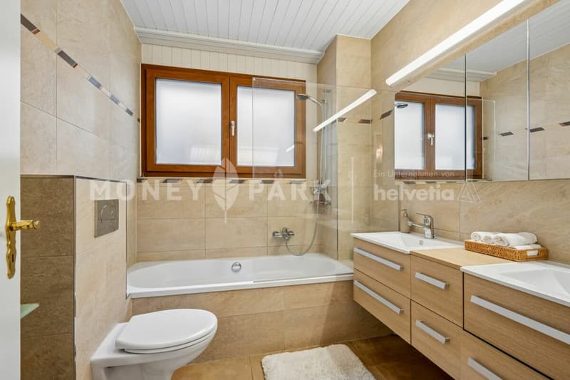 Einmaliges 6.5 Einfamilienhaus mit Panoramablick (11)