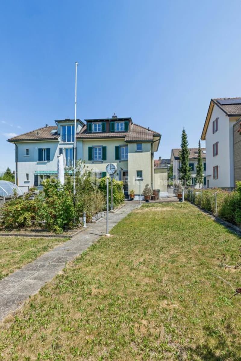 6-Zimmer-Doppelhaushälfte mit viel Potenzial (12)