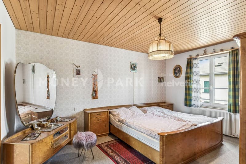 6-Zimmer-Doppelhaushälfte mit viel Potenzial (7)