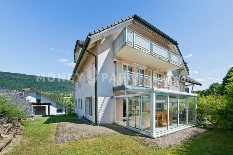 APPARTEMENT FAMILIAL LUMINEUX DE 4.5 PIECES AVEC VÉRANDA ET JARDIN PRIVATIF (11)