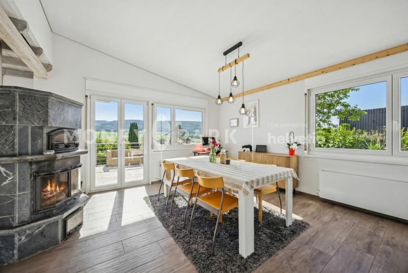 Maison individuelle de 5.5 pièces offrant une magnifique vue (3)