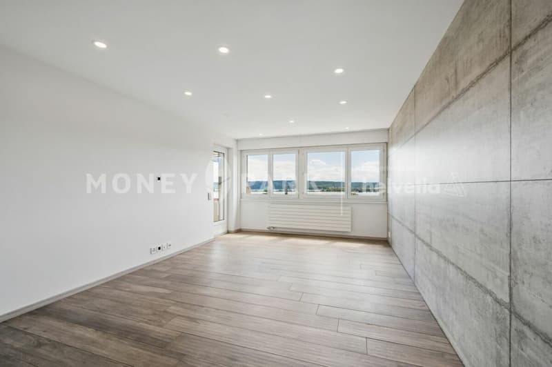 Appartement de 4.5 pièces avec balcon et vue sur le lac (6)