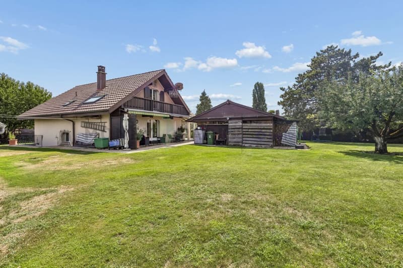 En exclusivité : Charmante maison individuelle à Founex avec grand terrain et beau potentiel (8)