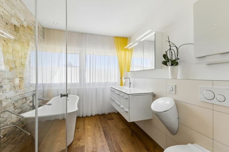 Exklusive 4.5-Zimmer-Attikawohnung mit Seeblick (11)
