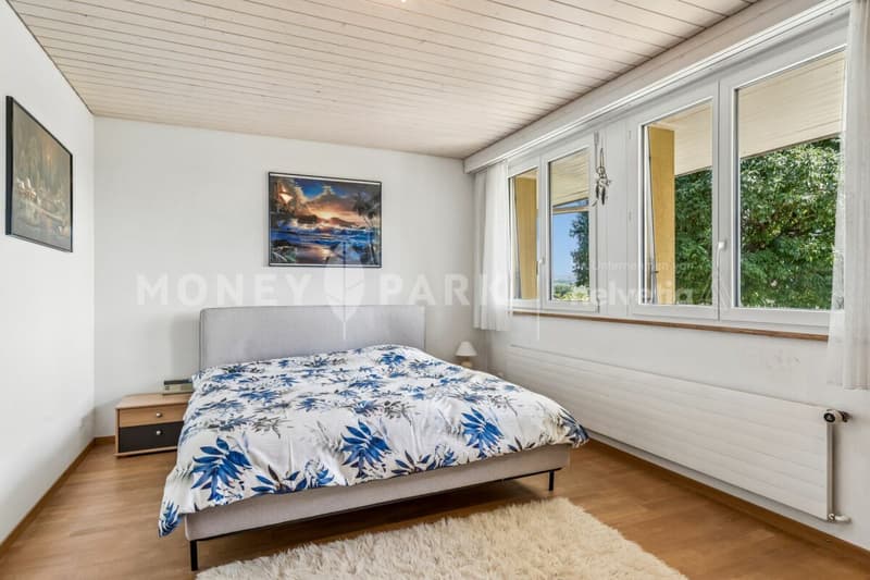 Attraktives 6.5-Zimmer-Einfamilienhaus an familienfreundlicher Lage (8)