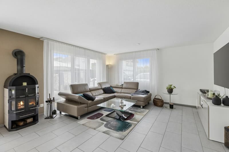 Familienfreundliches 6-Zimmer-Einfamilienhaus mit Garten (9)