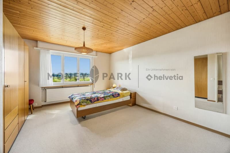 7.5-Zimmer-Einfamilienhaus mit unverbaubarer Weitsicht (10)