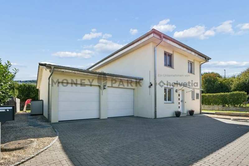 Attraktives 5.5-Zimmer-Einfamilienhaus in familienfreundlicher Lage (15)