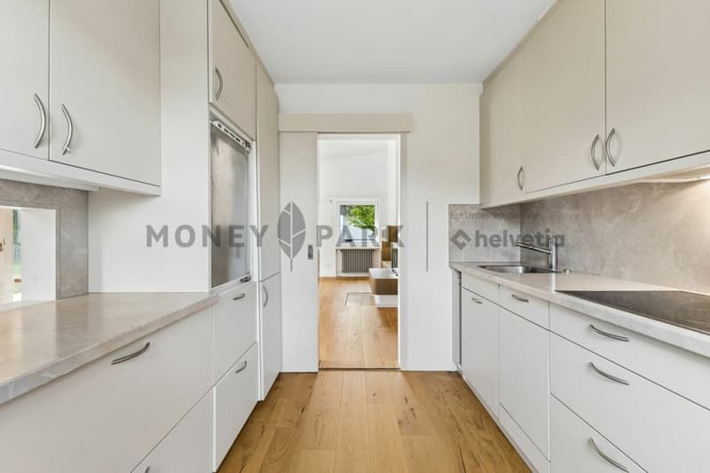 4-Zimmer-Split-Level-Einfamilienhaus mit grosszügigem Garten und Privatsphäre (2)