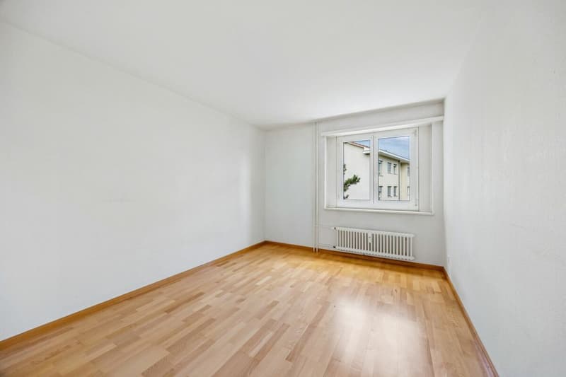 Perfekt für Pendler: Ruhige 3.5-Zimmer-Wohnung nahe Bahnhof (6)