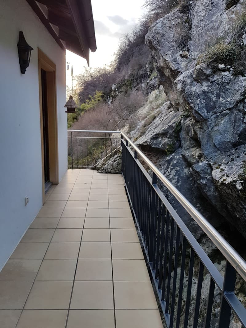schöne 3 1/2 Zimmer-Duplex-Wohnung zu vermieten (12)