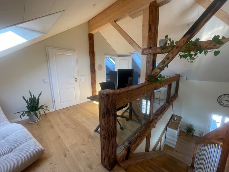 Exklusiver Eckhausteil über drei Etagen mit Galerie, Garten und sonniger Terrasse (10)