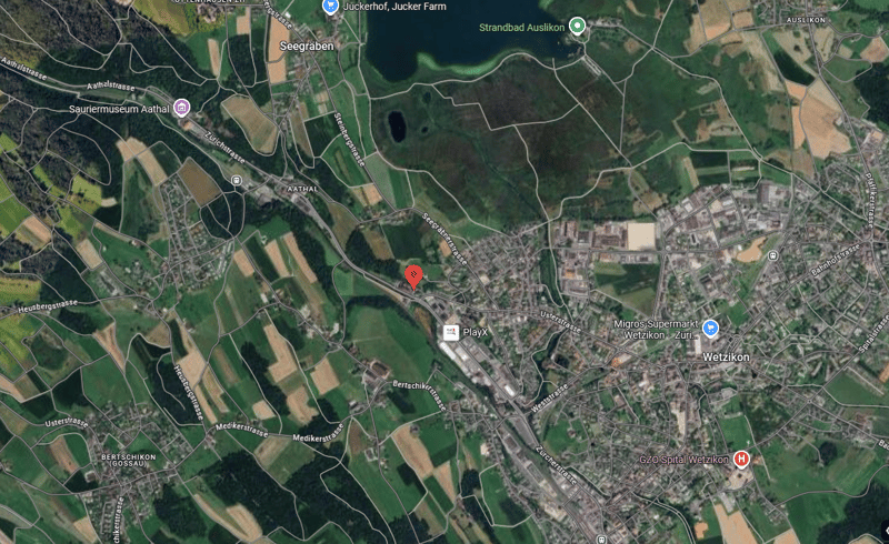Satellite image of Wetzikon, featuring locations such as Aathal, Sauriermuseum Aathal, and GZO Spital Wetzikon