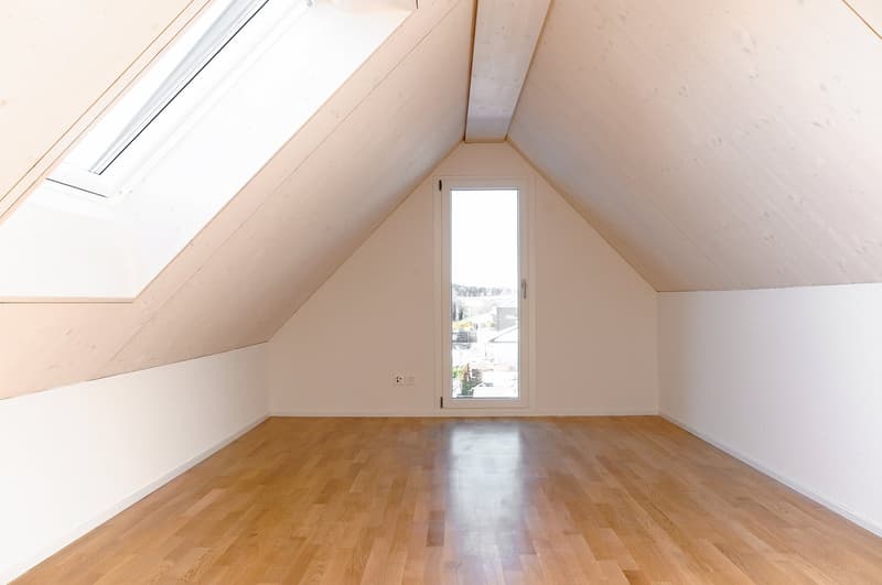 Über den Dächern von Bäretswil schöne 4.5 Dachmaisonettwohnung (7)