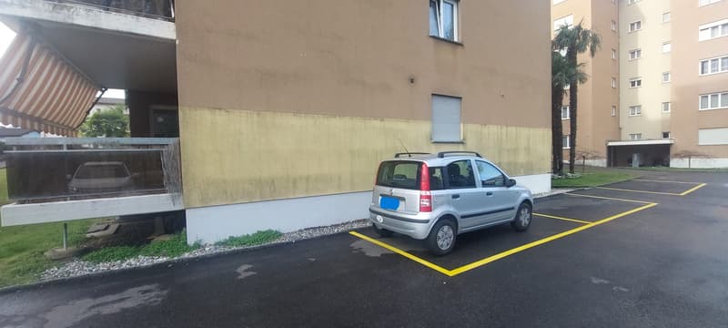 Parkplatz zu vermieten, Posto auto in affitto, (2)