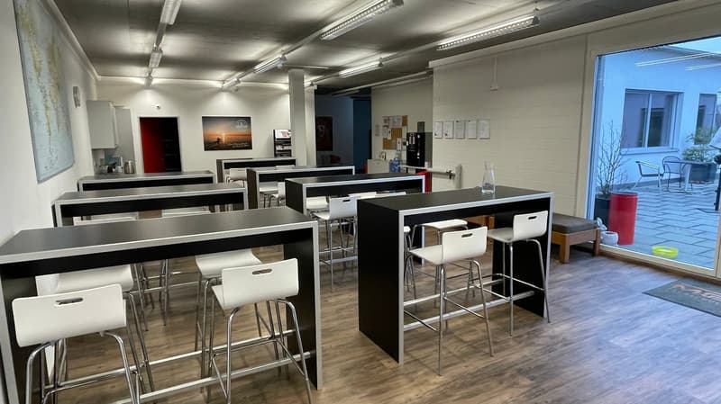 Moderne Büroräumlichkeiten in Luzern-Littau (3)