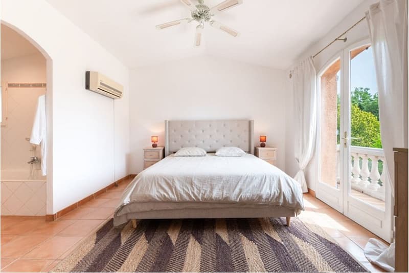 Villa exclusive à Grimaud (Côte d'Azur) - occasion rare (3)
