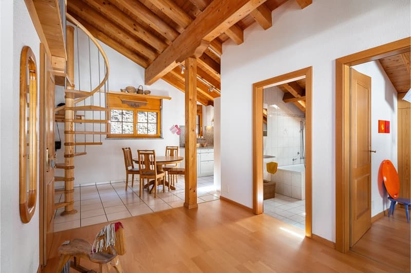 Exklusive 3.5-Zimmer-Dachwohnung mit Galerie an Toplage in Leukerbad - 119961001-197 (2)