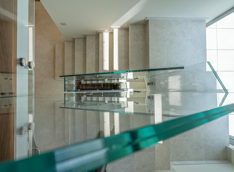 Grande villa contemporaine avec 5 chambres en suite (15)