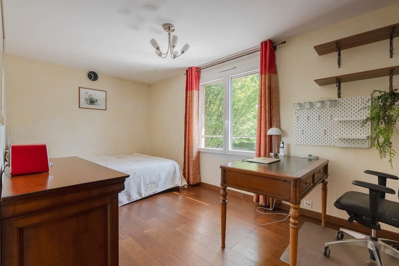Maison individuelle à Allaman, proche du lac et de la forêt – 6.5 pièces avec jardin (13)