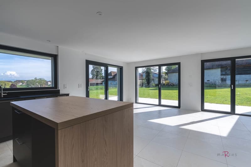Maison mitoyenne avec 4 chambres, magnifique vue sur les champs et les Alpes (2)