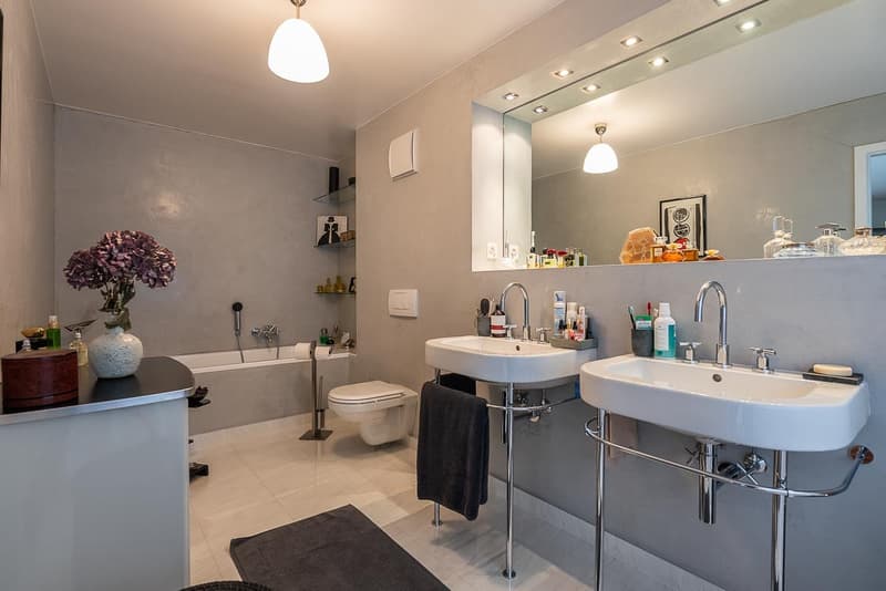 Charmant appartement de 3,5 pièces à Bursinel avec vue panoramique (8)