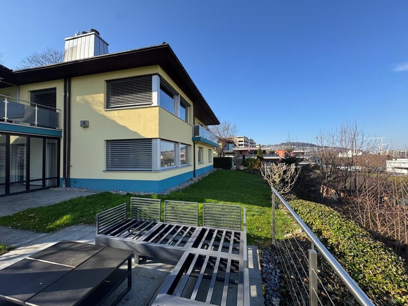 Charmante 3.5-Zimmerwohnung mit Balkon, Terrasse, Garten und herrlichem Bergblick in Kriens (13)