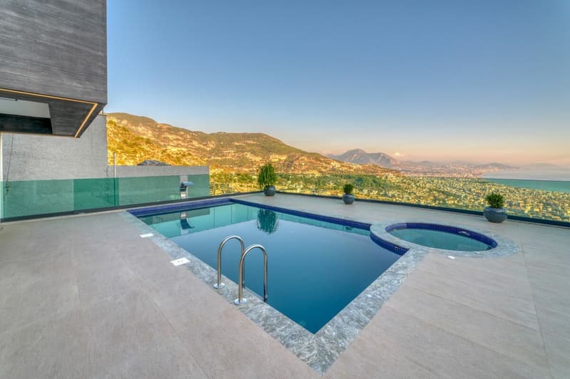 Architectural Designer Villa above the roofs of Alanya - extraordinary luxury with panoramic views (6)
