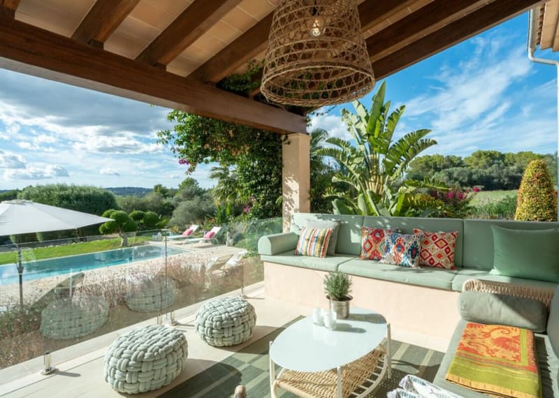 EXCLUSIVE LUXURY FINCA WITH INFINITY POOL & MAXIMUM PRIVACY (3)