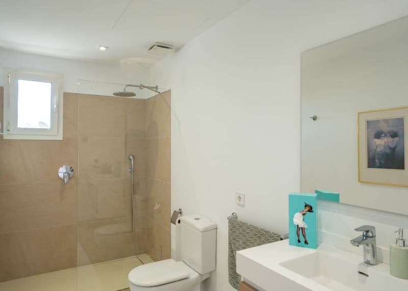 EXCLUSIVE LUXURY FINCA WITH INFINITY POOL & MAXIMUM PRIVACY (10)