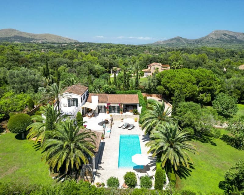 EXCLUSIVE MALLORCA FINCA WITH POOL, ROOF TERRACE AND ABSOLUTE PRIVACY NEAR ARTÀ (3)