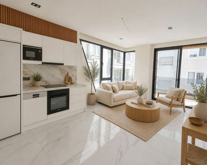 Modern Elegance Just a Few Steps from Cleopatra Beach (3)