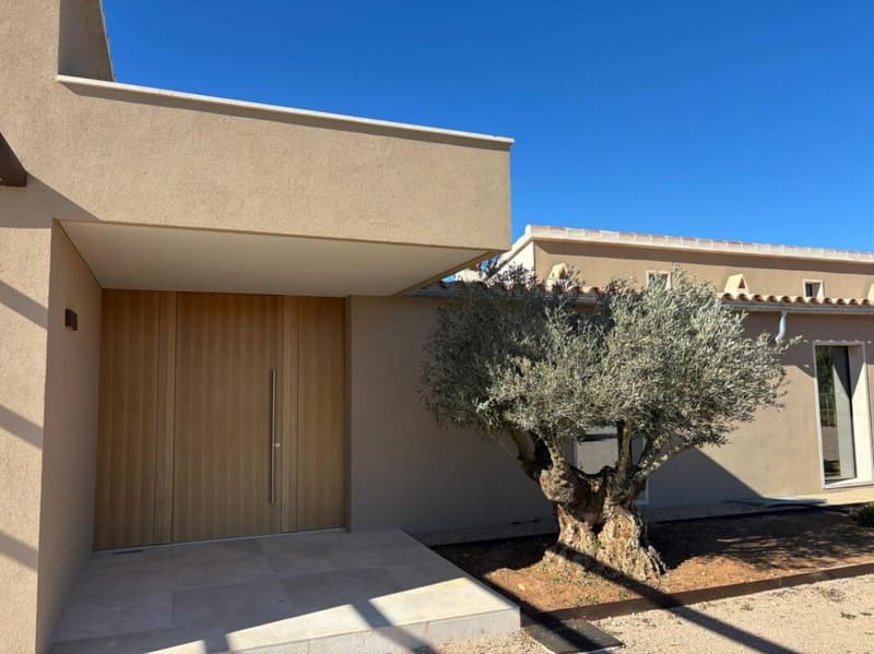 ERSTKLASSIGE DESIGNERVILLA FÜR HÖCHSTE ANSPRÜCHE IM SÜDOSTEN MALLORCAS (19)