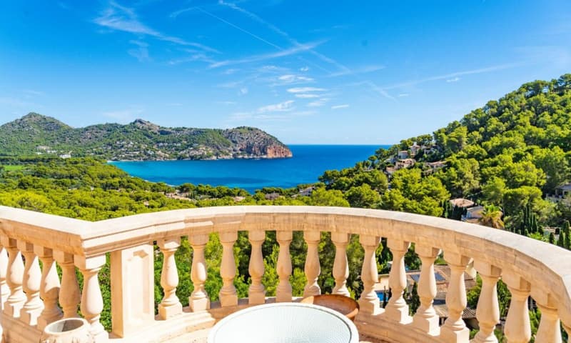 VILLA IN TRAUMLAGE AUF MALLORCA MIT PANORAMA-MEERBLICK (13)