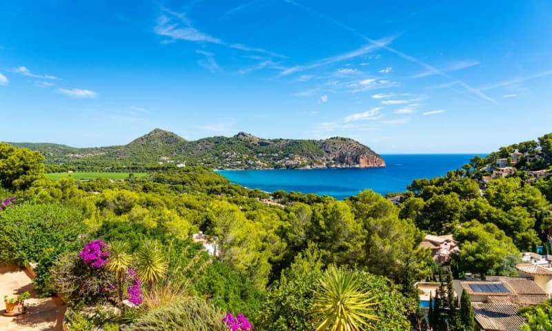 VILLA IN TRAUMLAGE AUF MALLORCA MIT PANORAMA-MEERBLICK (11)