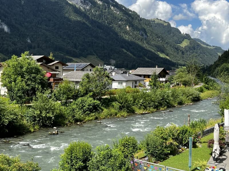 MAISONETTE MIT TERRASSE UND WUNDERBAREM BERGPANORAMA (5)