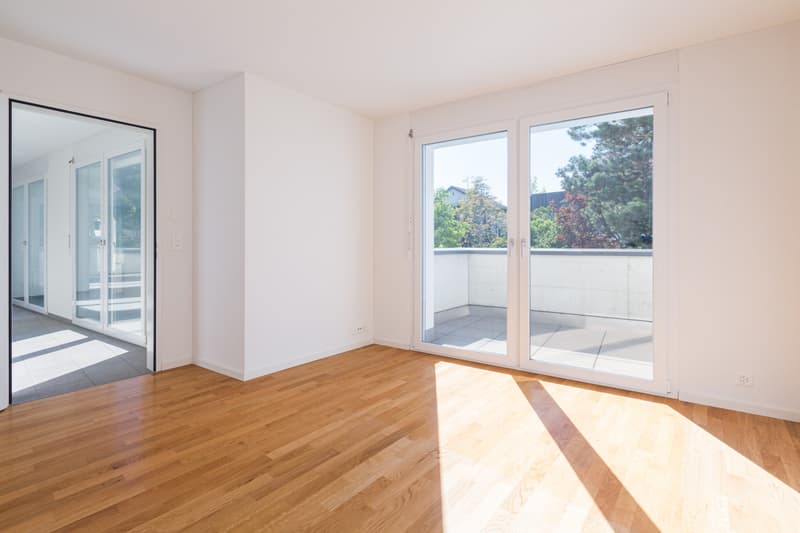 Wunderschöne 3.5-Zimmer-Wohnung mit grossem Balkon (7)