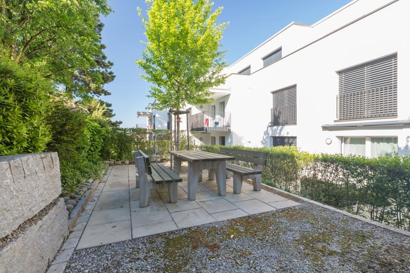 Wunderschöne 3.5-Zimmer-Wohnung mit grossem Balkon (3)