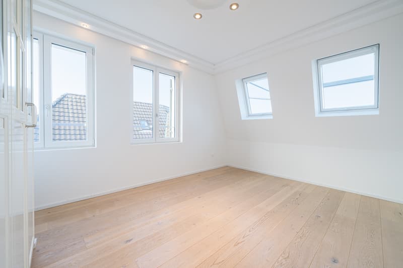 Exklusive Maisonettewohnung mit traumhafter Aussicht! (8)