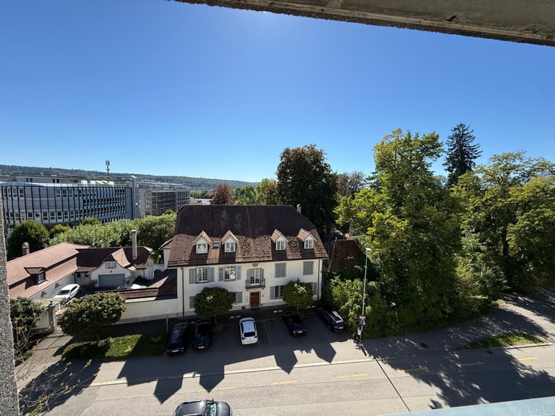 2.5-Zimmerwohnung in mitten Solothurn zu Vermieten (2)