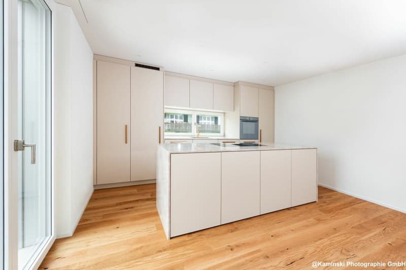 Stilvolle 4.5-Zimmer-Gartenwohnung in edler Holz-Hybrid-Bauweise (4)
