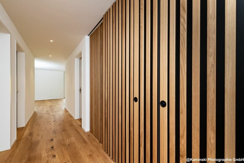 Stilvolle 4.5-Zimmer-Gartenwohnung in edler Holz-Hybrid-Bauweise (9)