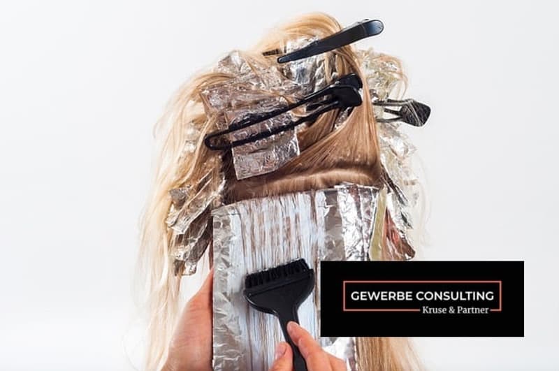 Metropolregion Zürich: Ertragsstarkes Coiffeurunternehmen mit 4 Salons zu verkaufen (GCB1130) (1)